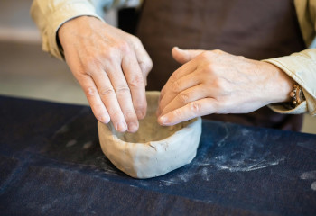 Atelier poterie pour adulte aux Fermes de Gally