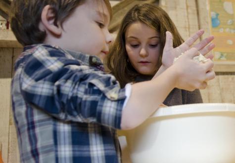 Atelier pain pour enfant  à la Ferme de Gally de Saint Cyr l'Ecole et de Sartrouville