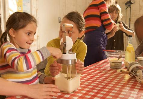 Atelier beurre pour enfant à la Ferme urbaine de Saint Denis