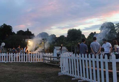 nocturne labyrinthe barbecue